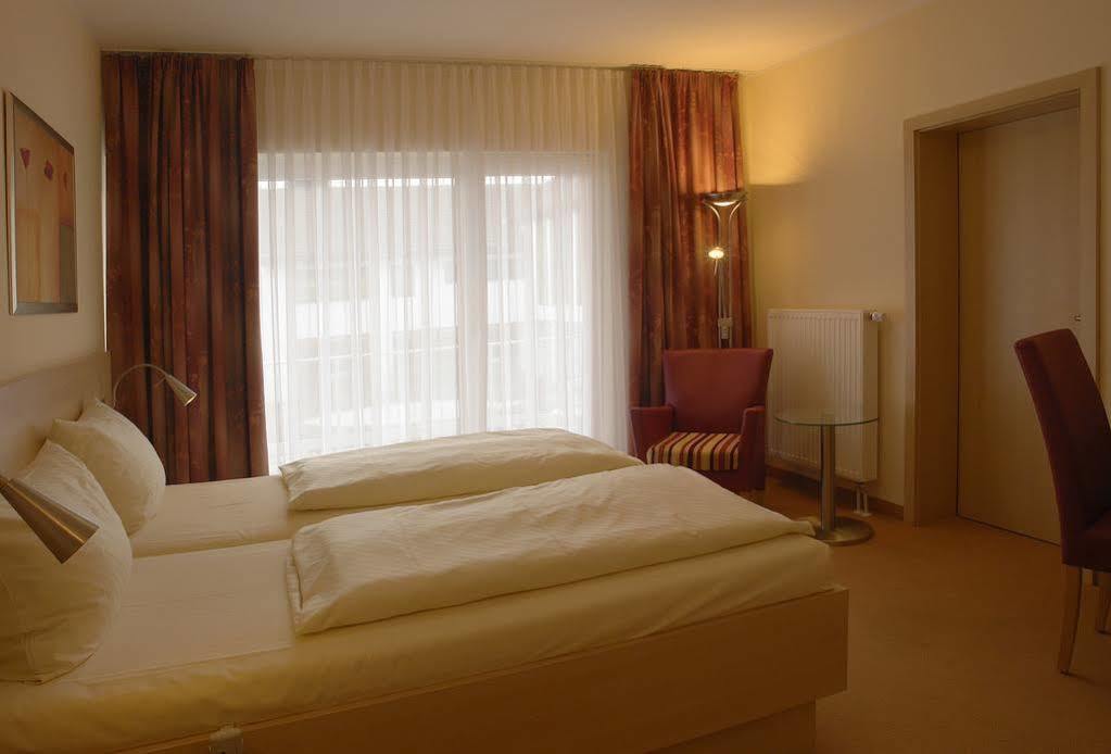 Parkhotel Нюмбрехт Экстерьер фото